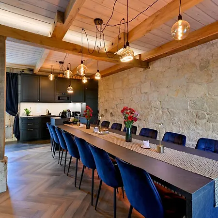 Nolcken Lagerhaus Villa